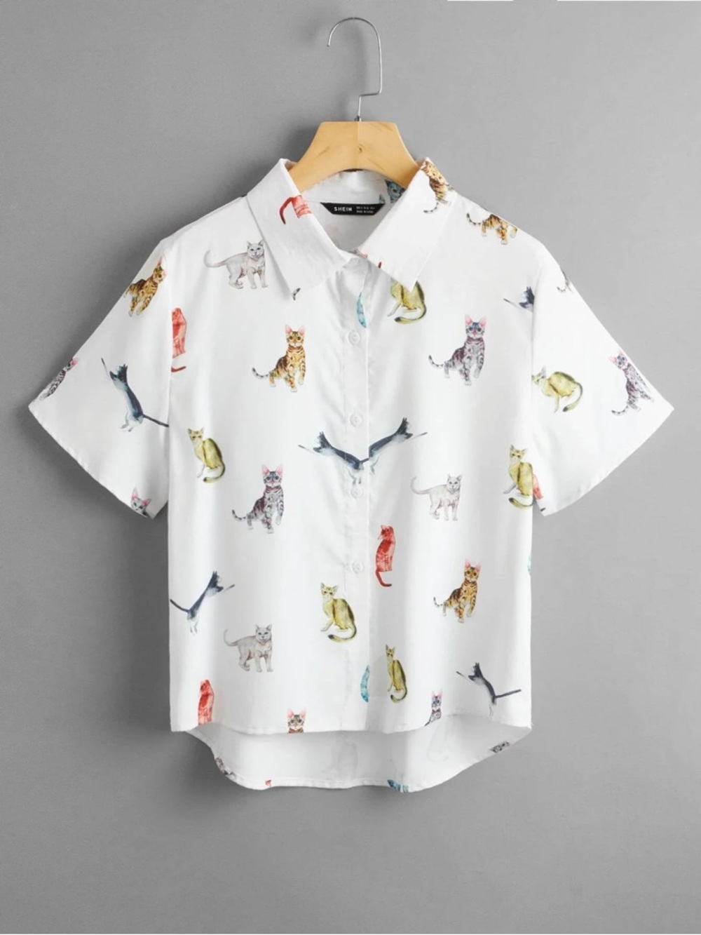 Button-Up Short Sleeve Cat Print Shirt - White